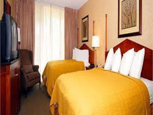 Quality Inn & Suites Downtown Phoenix Exterior foto